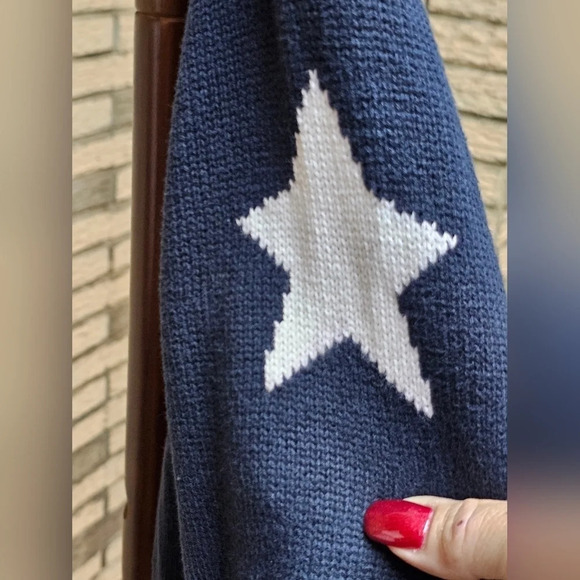 Christopher & Banks Zip Up Sweater with Stars 🌟  on Sleeves Sz Small - Picture 3 of 12